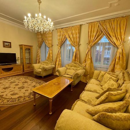 קרלובי וארי Apartma Premium מראה חיצוני תמונה