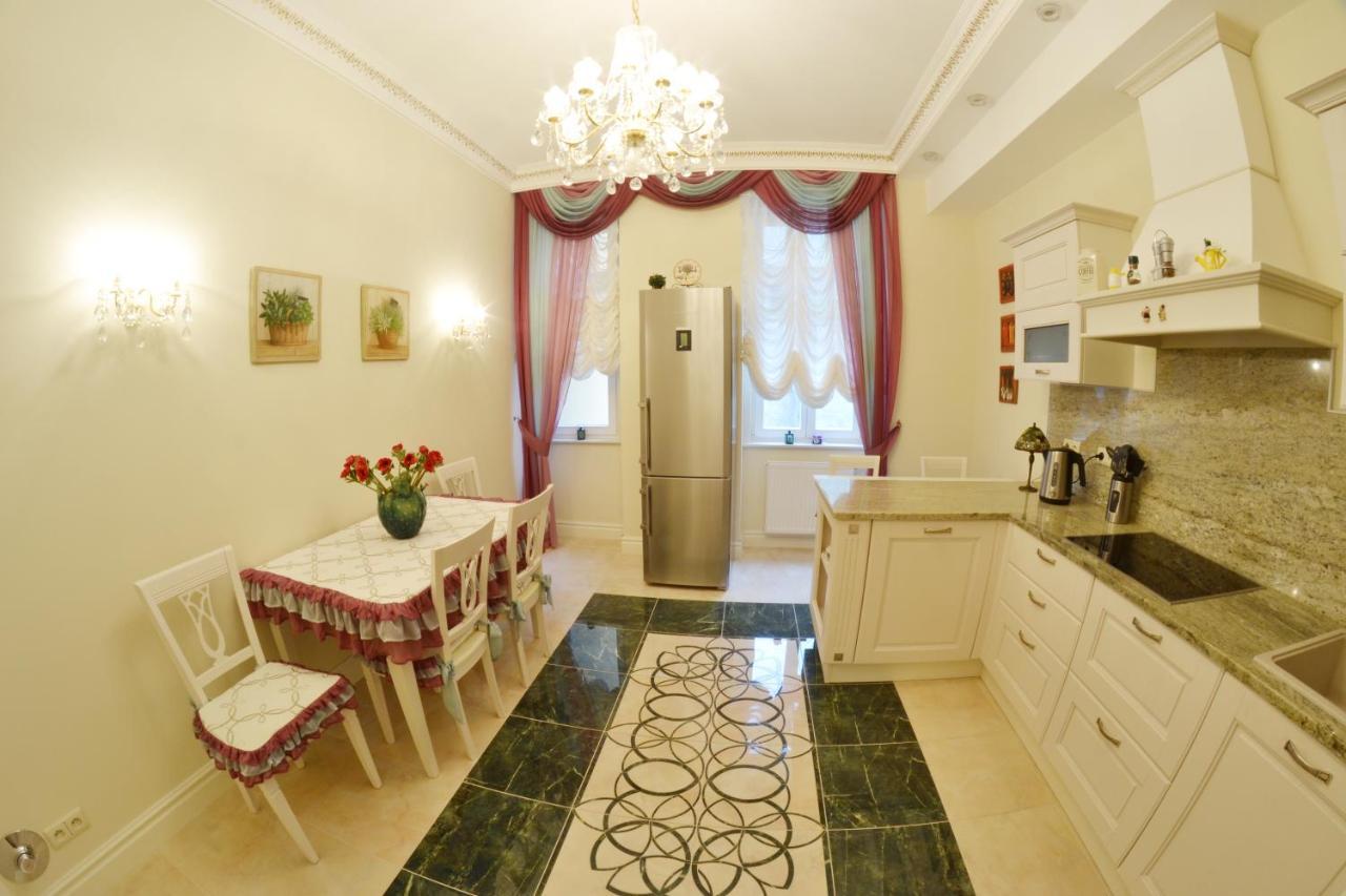 קרלובי וארי Apartma Premium מראה חיצוני תמונה