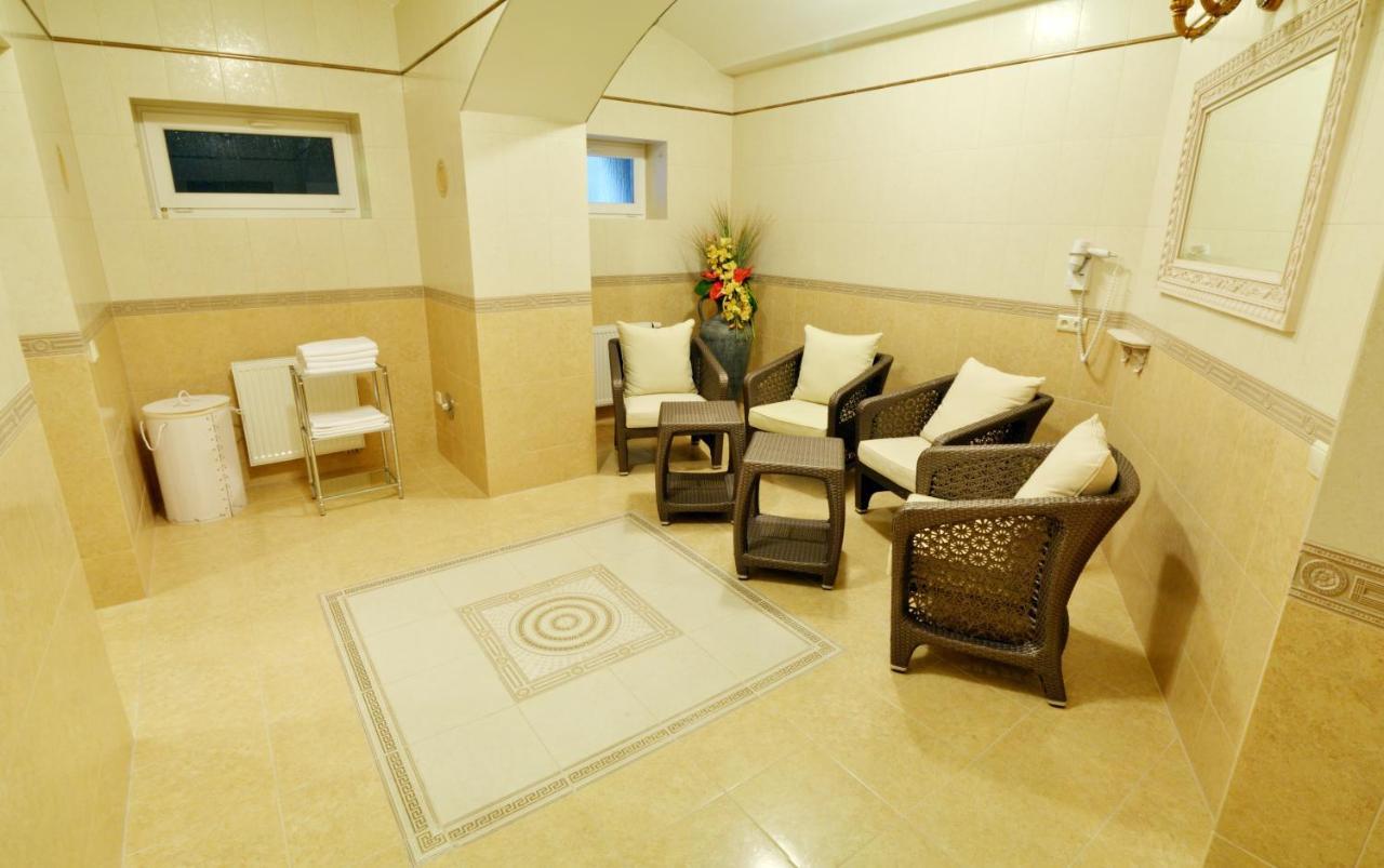 קרלובי וארי Apartma Premium מראה חיצוני תמונה
