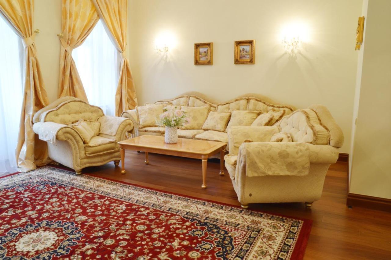 קרלובי וארי Apartma Premium מראה חיצוני תמונה
