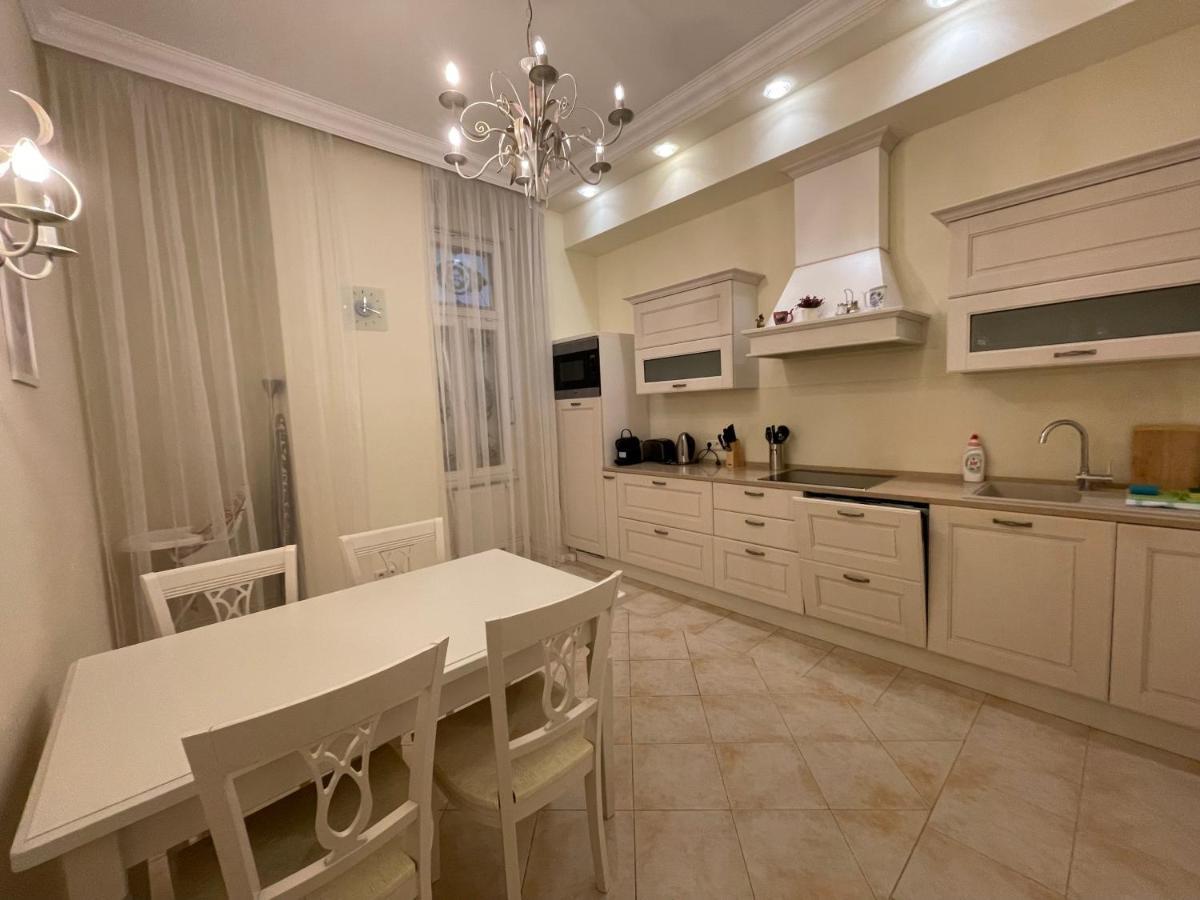 קרלובי וארי Apartma Premium מראה חיצוני תמונה