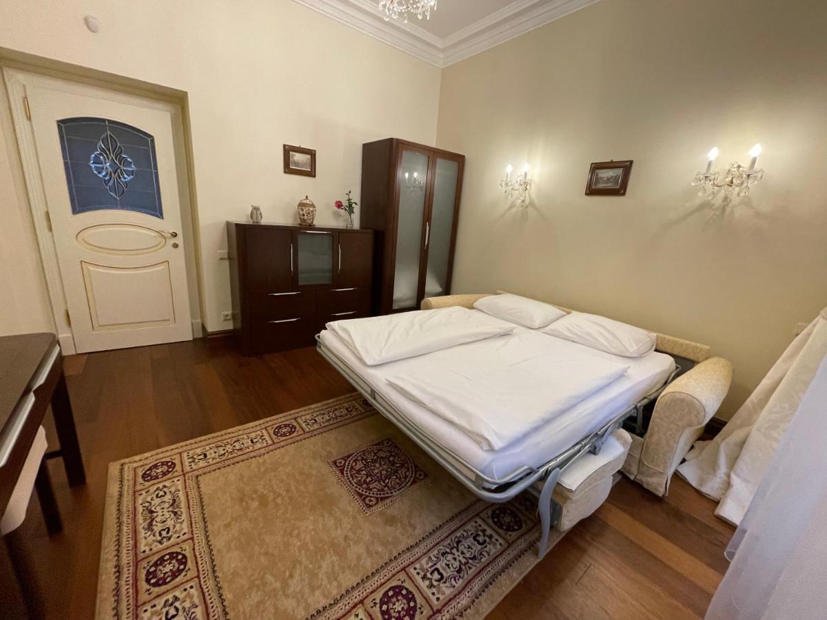 קרלובי וארי Apartma Premium מראה חיצוני תמונה